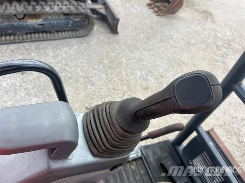 John Deere 27D Mini ekskavatori < 7 t
