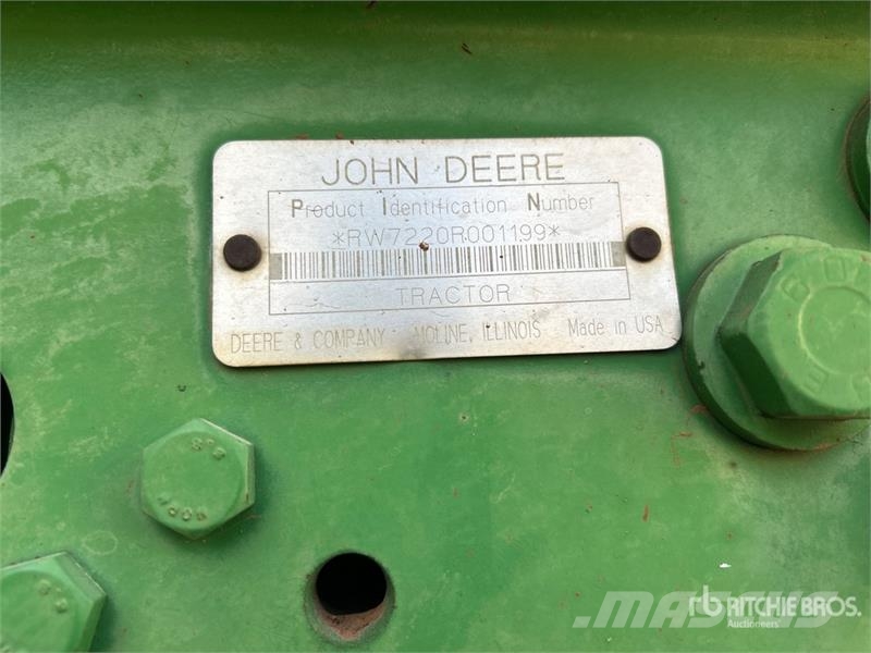 John Deere 2WD Tractor Traktori
