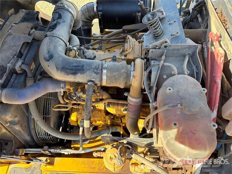 John Deere 300D Artikulētie pašizgāzēji