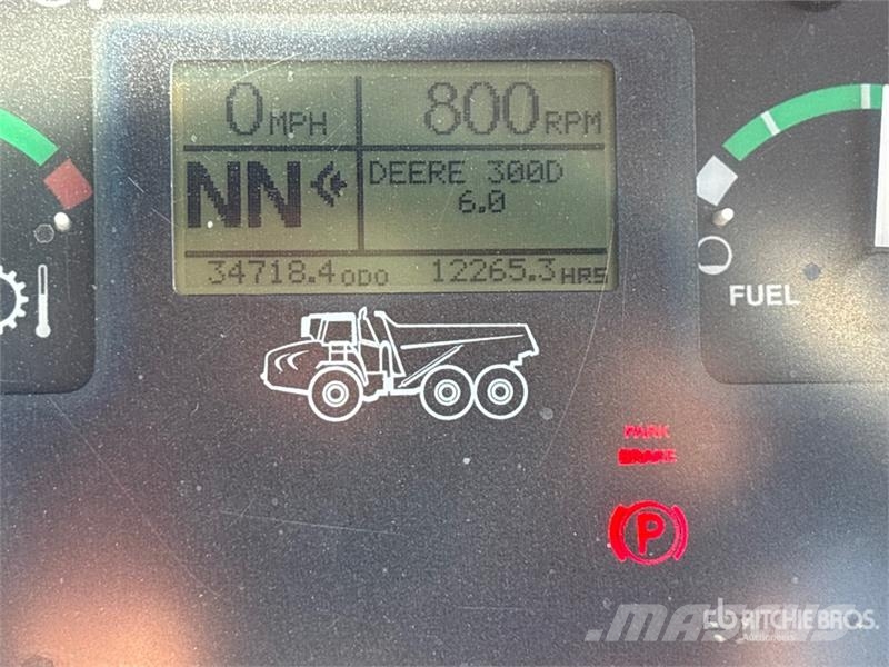 John Deere 300D Artikulētie pašizgāzēji