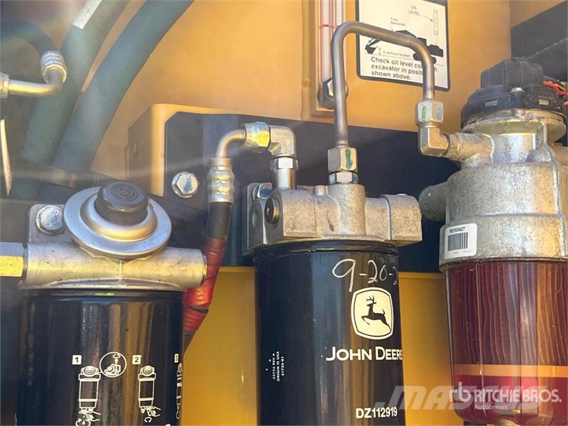 John Deere 300G LC Long Reach Tracked Excavator Paletli ekskavatörler