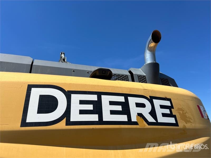 John Deere 300G LC Long Reach Tracked Excavator Paletli ekskavatörler