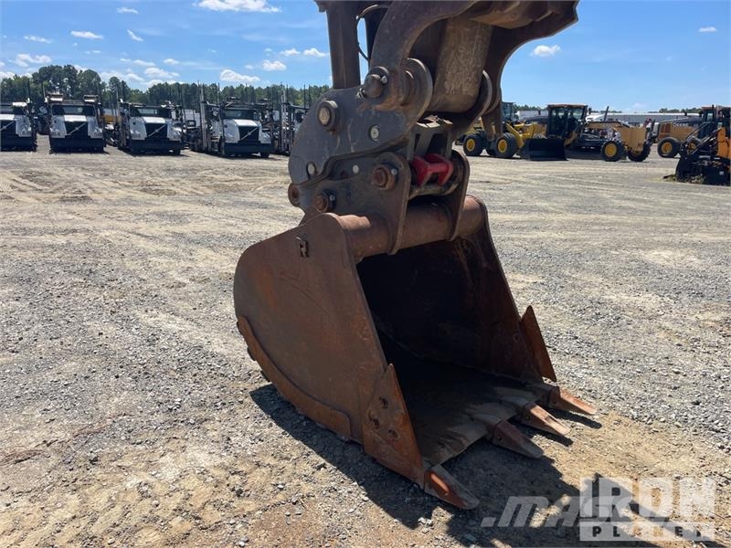John Deere 300G LC Tracked Excavator Raupenbagger