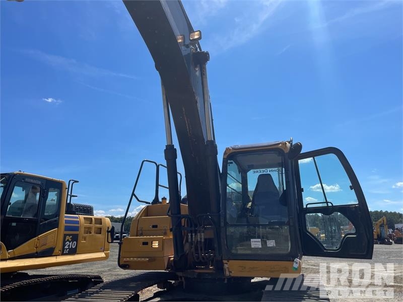 John Deere 300G LC Tracked Excavator Raupenbagger