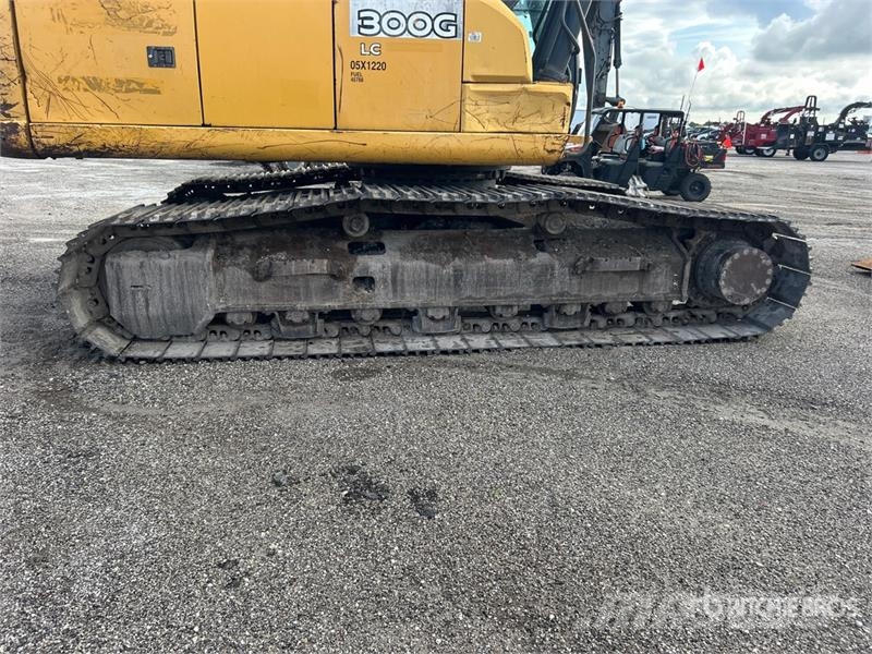 John Deere 300G LC Tracked Excavator Raupenbagger