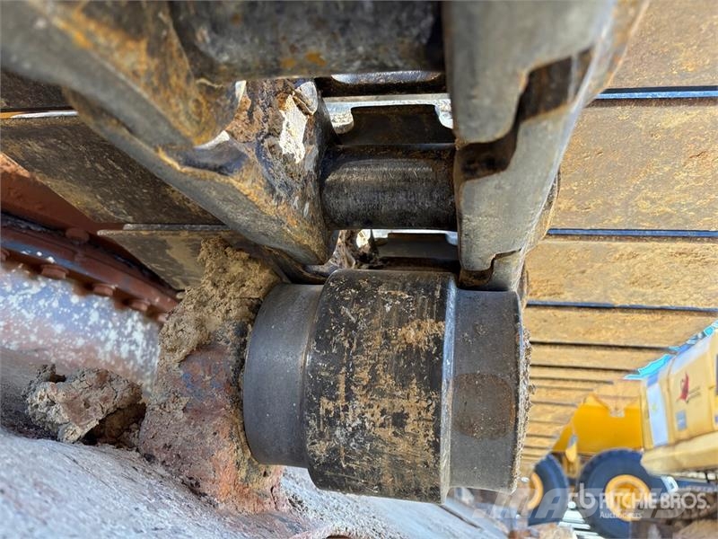 John Deere 300G LC Tracked Excavator 履带挖掘机