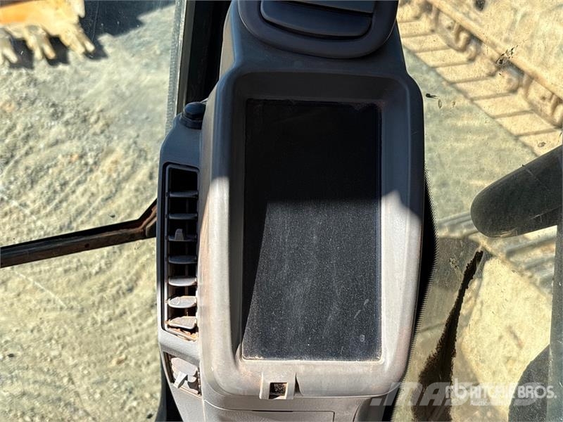 John Deere 300G LC Tracked Excavator 履带挖掘机