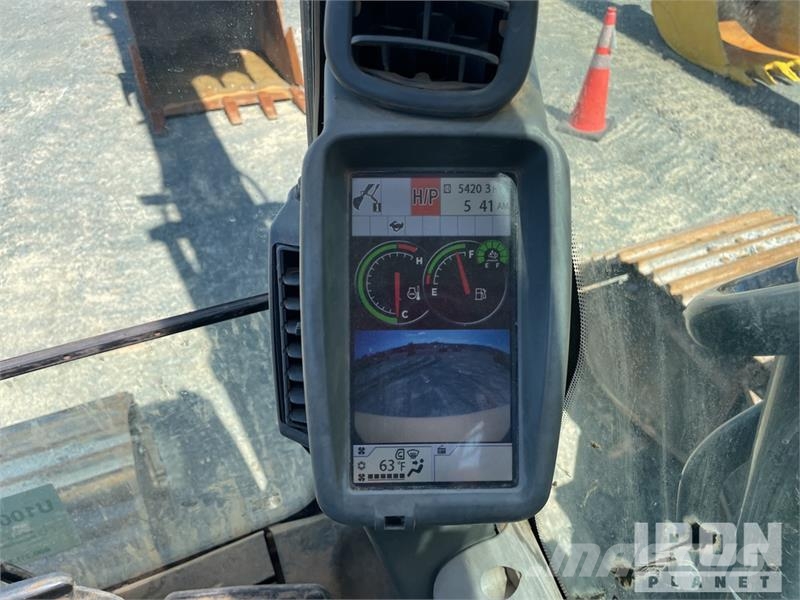 John Deere 300G LC Tracked Excavator Raupenbagger