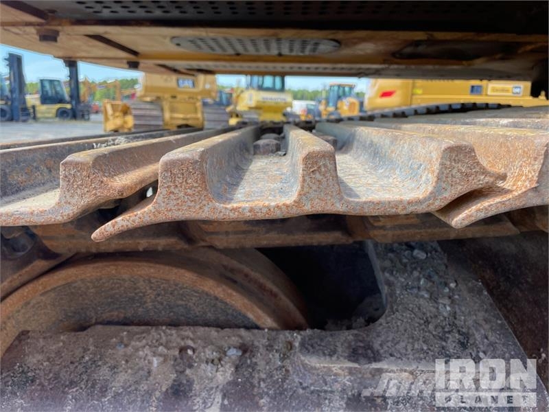 John Deere 300G LC Tracked Excavator Raupenbagger