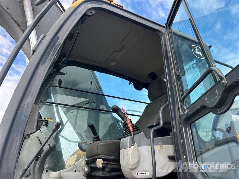 John Deere 300G LC Tracked Excavator Raupenbagger