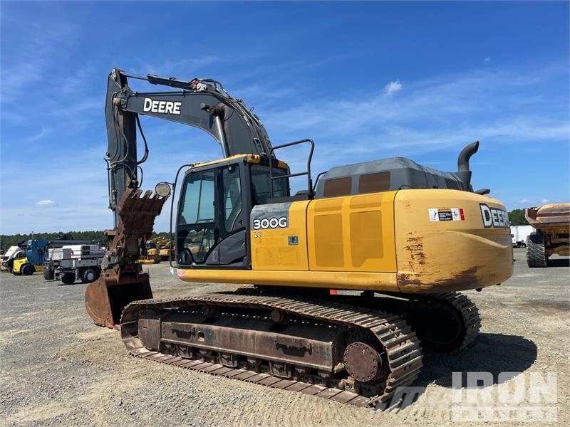 John Deere 300G LC Tracked Excavator Raupenbagger