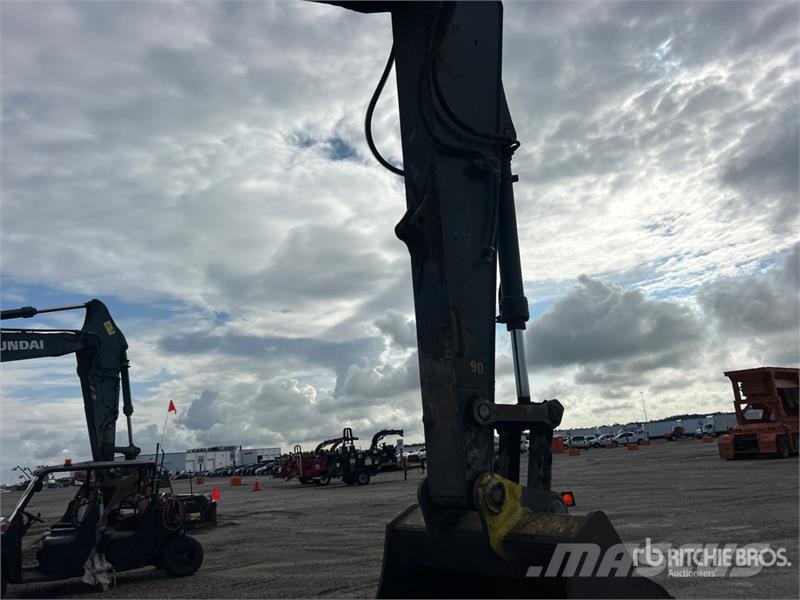 John Deere 300G LC Tracked Excavator Raupenbagger