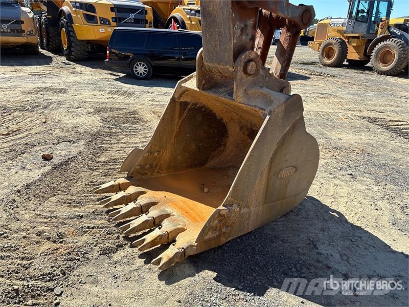 John Deere 300G LC Tracked Excavator 履带挖掘机