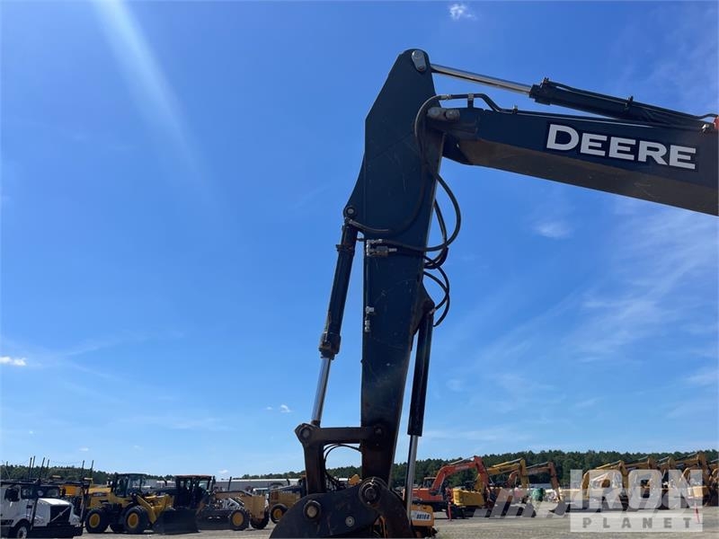 John Deere 300G LC Tracked Excavator Raupenbagger