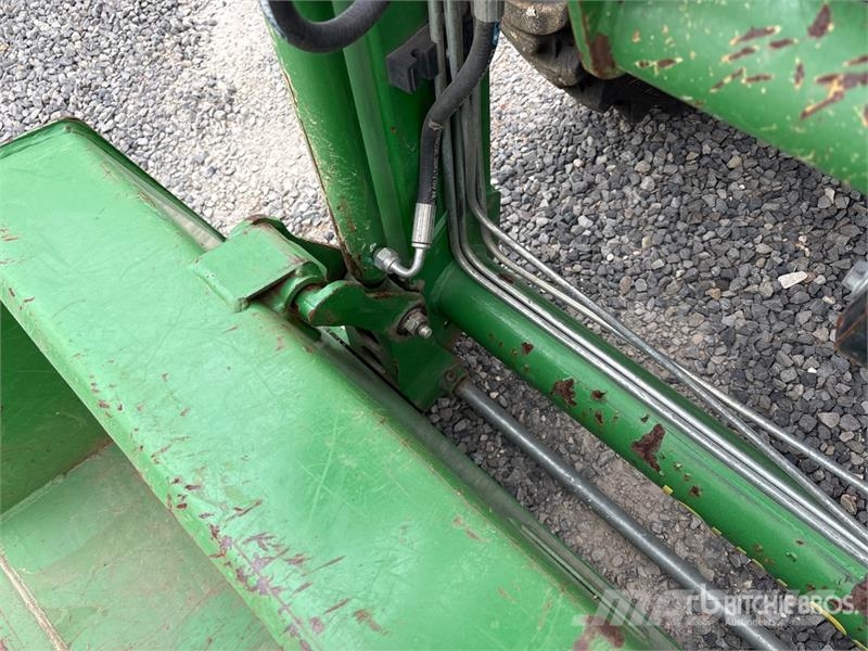 John Deere 3032E 4WD Utility Tractor Kompaktni (mali) traktori