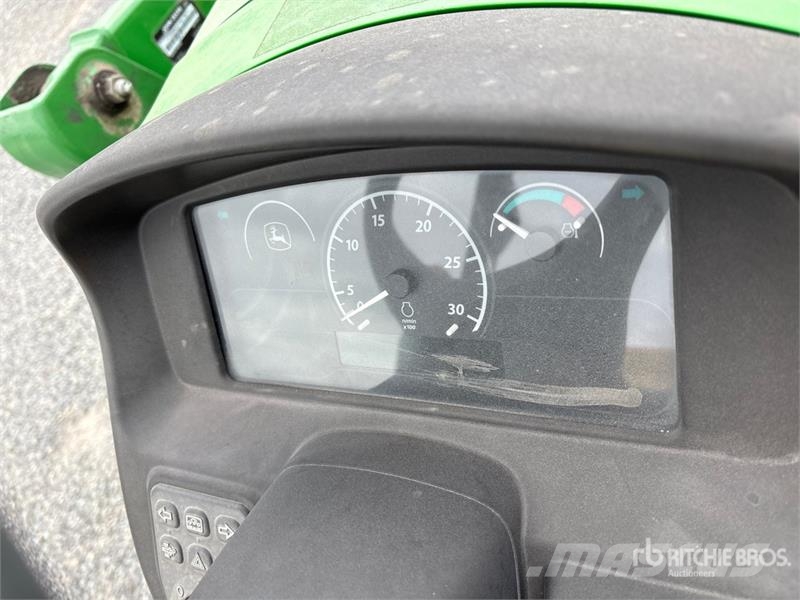 John Deere 3032E 4WD Utility Tractor Kompaktni (mali) traktori