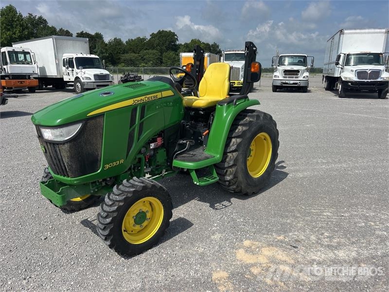 John Deere 3033R 4WD Utility Tractor Naudoti kompaktiški traktoriai