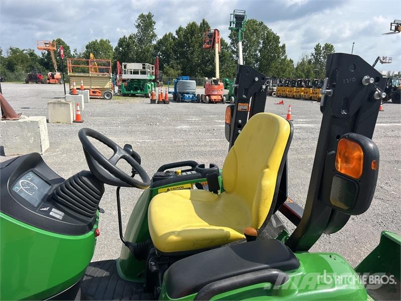 John Deere 3033R 4WD Utility Tractor Naudoti kompaktiški traktoriai