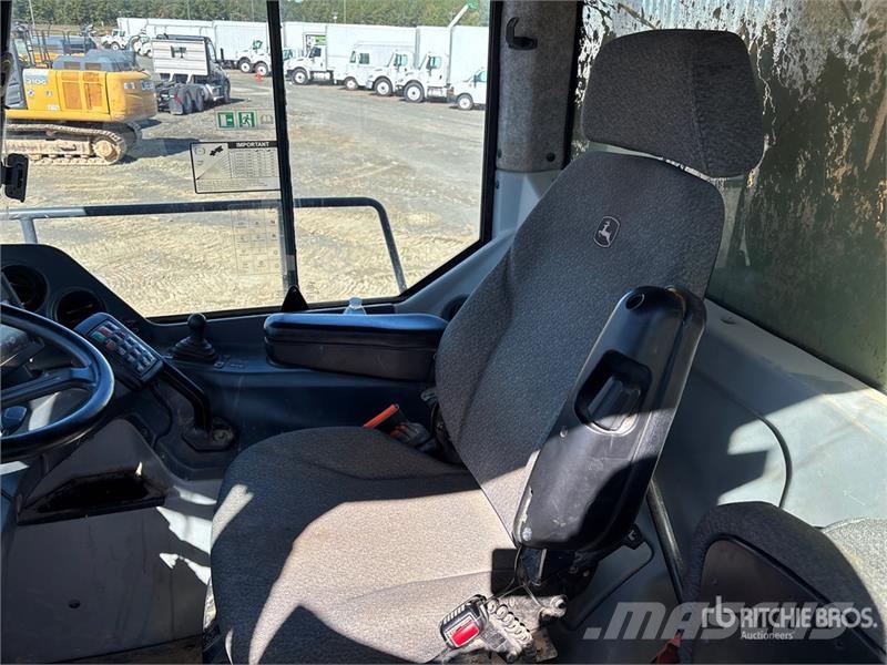 John Deere 310E Caminhão basculante articulado ADT
