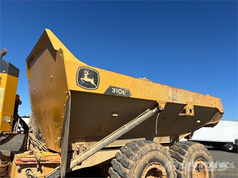 John Deere 310E Caminhão basculante articulado ADT