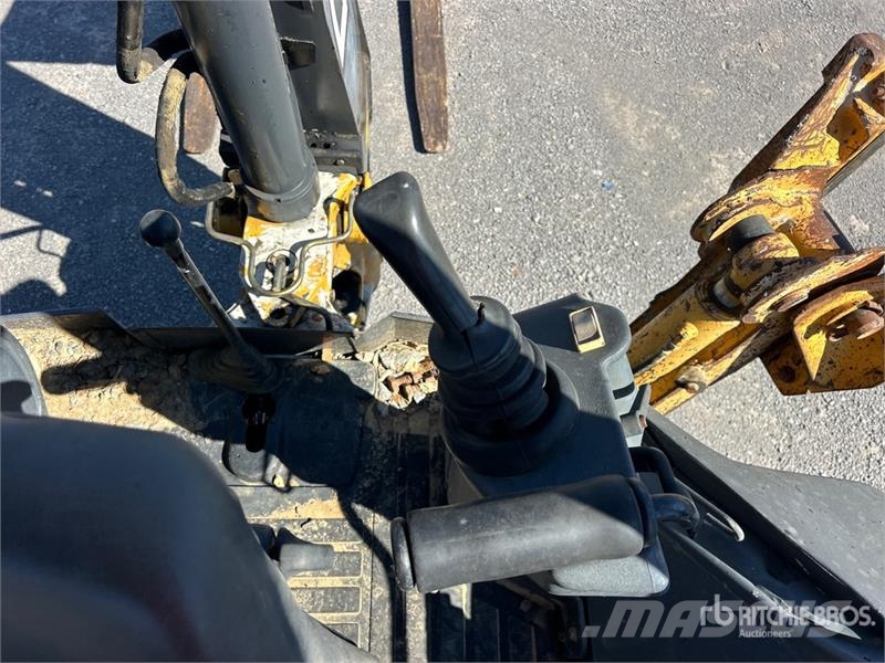 John Deere 310J 4x4 Backhoe Loader Kotrórakodók