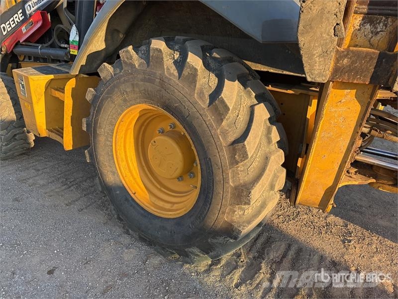 John Deere 310L EP 反鏟裝載機