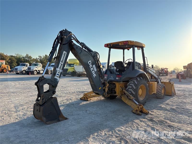 John Deere 310L EP 反鏟裝載機