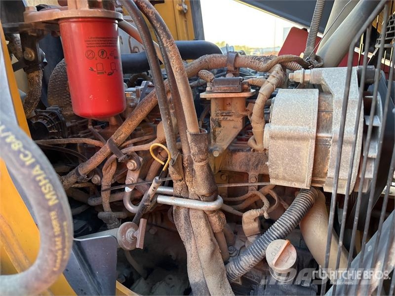 John Deere 310L EP 反鏟裝載機