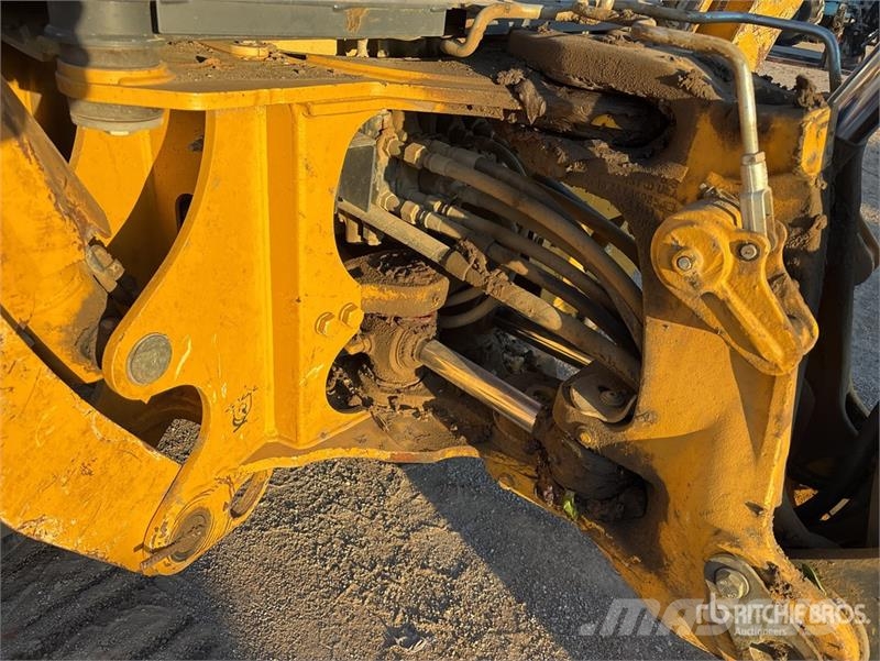 John Deere 310L EP 反鏟裝載機