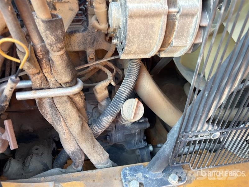 John Deere 310L EP 反鏟裝載機