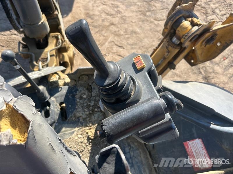 John Deere 310SK 反鏟裝載機