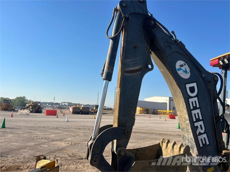 John Deere 310SK 反鏟裝載機