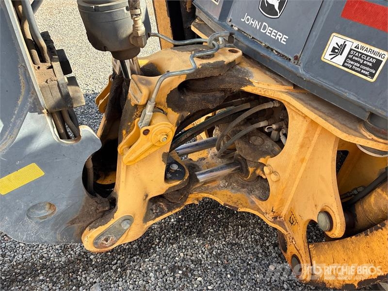 John Deere 310SK Ekskavatori-iekrāvēji