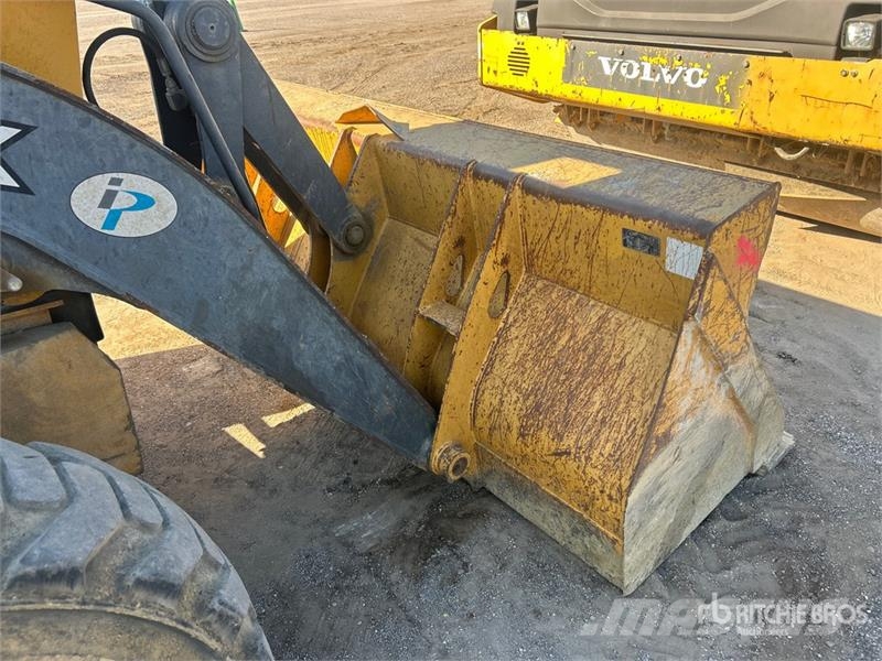 John Deere 310SK 反鏟裝載機