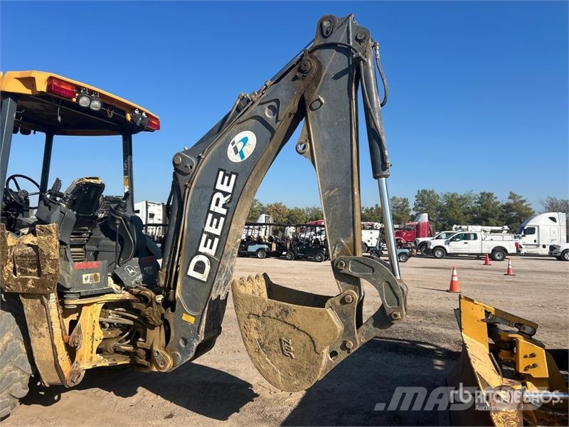 John Deere 310SK 反鏟裝載機