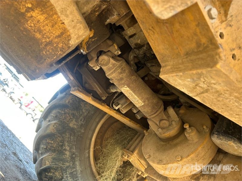 John Deere 310SK 反鏟裝載機