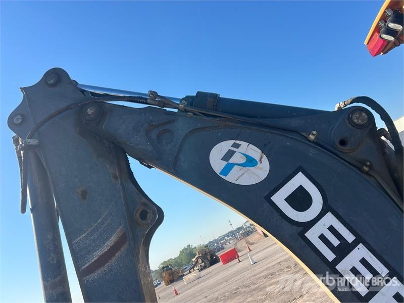 John Deere 310SK 反鏟裝載機