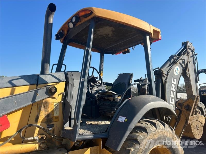 John Deere 310SK 反鏟裝載機