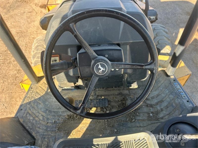 John Deere 310SK 反鏟裝載機
