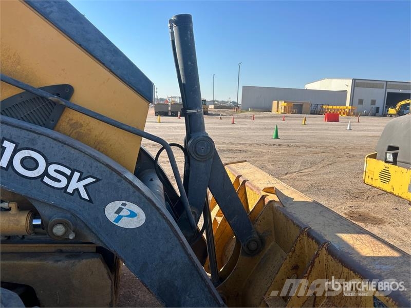 John Deere 310SK 反鏟裝載機