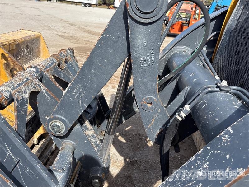 John Deere 310SL Ekskavatori-iekrāvēji