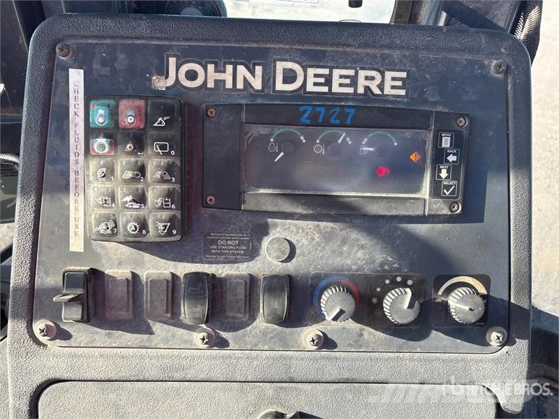 John Deere 310SL Backhoe