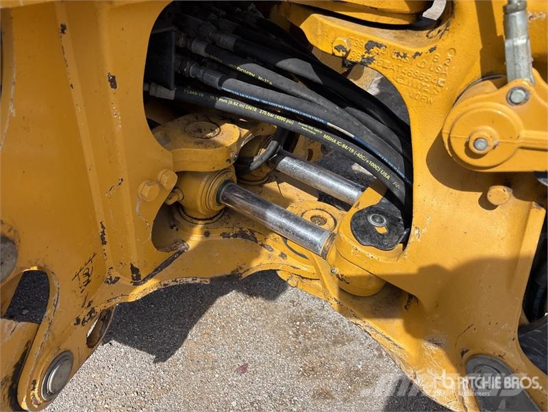 John Deere 310SL Ekskavatori-iekrāvēji