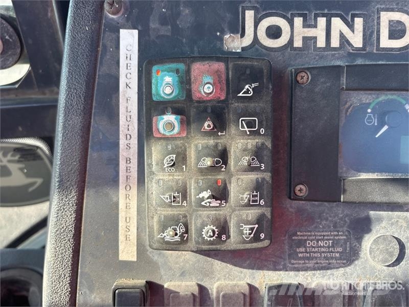 John Deere 310SL Backhoe