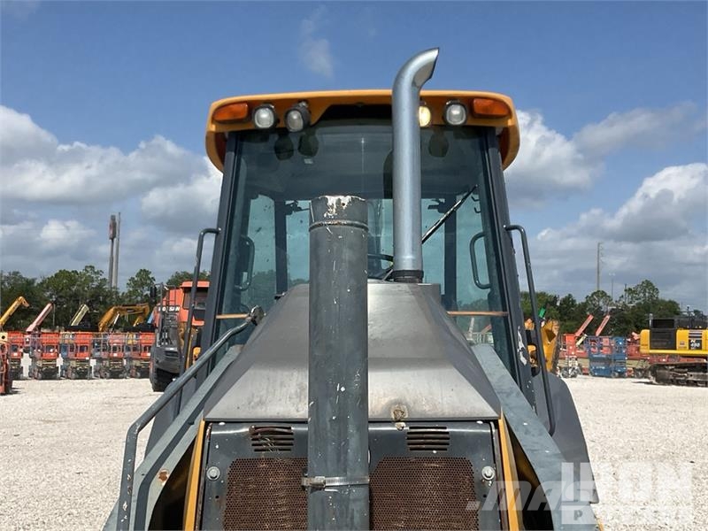 John Deere 310SL Экскаваторы-погрузчики