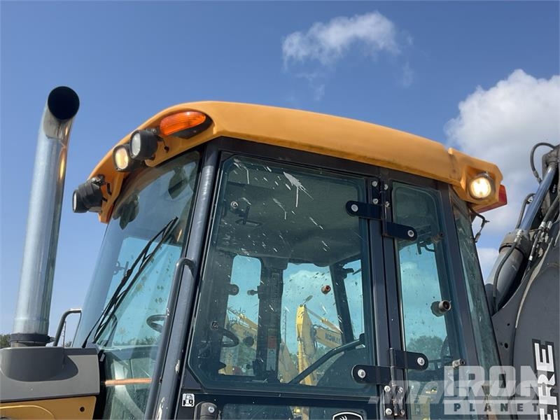 John Deere 310SL Экскаваторы-погрузчики