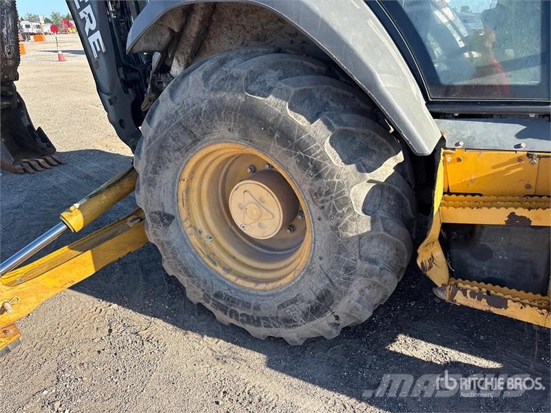 John Deere 310SL Backhoe
