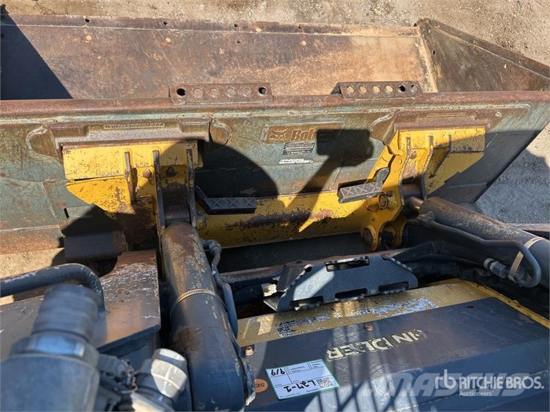 John Deere 317G Carregadoras de direcção deslizante
