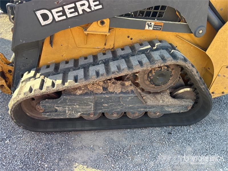 John Deere 317G Lietoti riteņu kompaktiekrāvēji