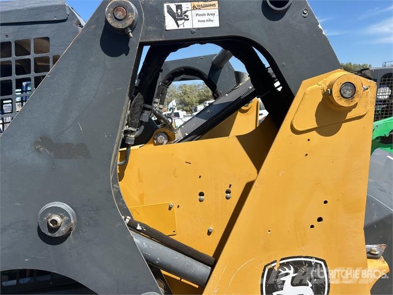 John Deere 317G Carregadoras de direcção deslizante